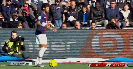 跟队：曼联认为仍具备竞争力签塞门约，球员对加盟持开放态度（队记：曼联自认仍有能力竞争塞门约，球员对转会持开放态度）