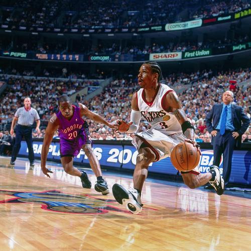 布冯：从未见过球迷从55分钟开始嘘国家队，这没有任何建设性（布冯：球迷从第55分钟就开始嘘国家队？前所未见，毫无建设性）