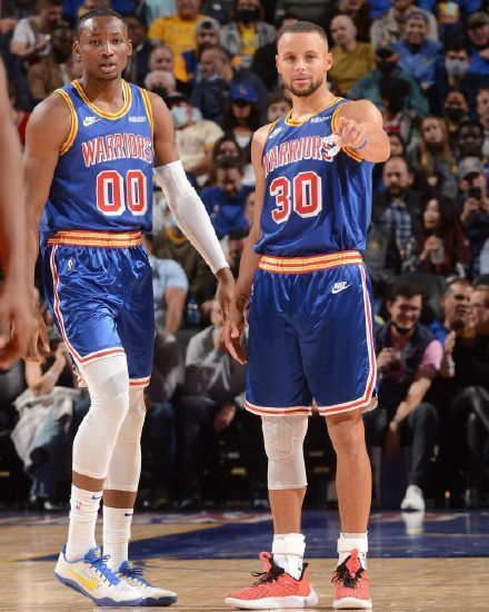 米兰名宿博列洛涛本赛季的米兰：目前球队成绩很好，但阿莱格里缺个我这样的中锋（博列洛谈今季米兰：成绩不错，阿莱格里阵中仍缺像我这样的中锋）