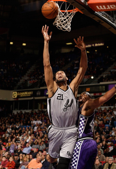 奥尔莫vs阿拉维斯全场数据：梅开二度+5次关键传球，获评9.5分（奥尔莫对阵阿拉维斯数据一览：独中两元+5次关键传球，评分9.5）